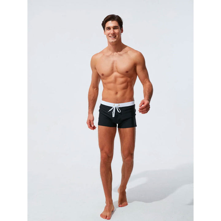 Echoarchiv | Moderne Badehose Modell mit Komfortbund