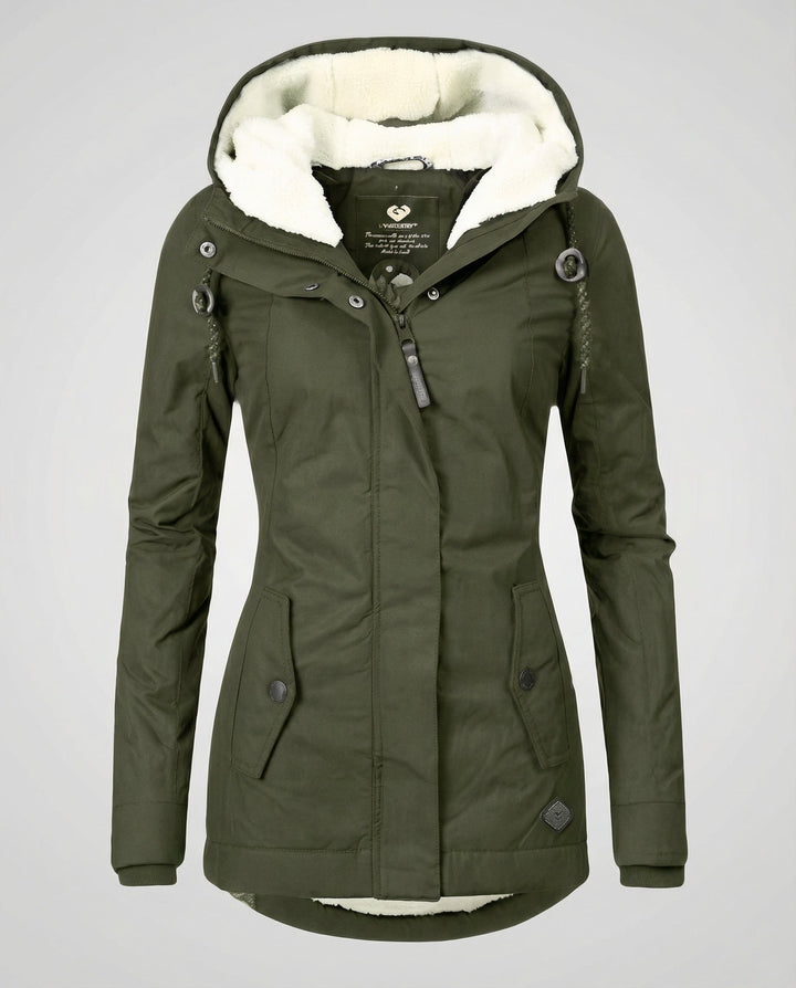 Warme Winterjacke mit Kapuze für Damen | Echoarchiv