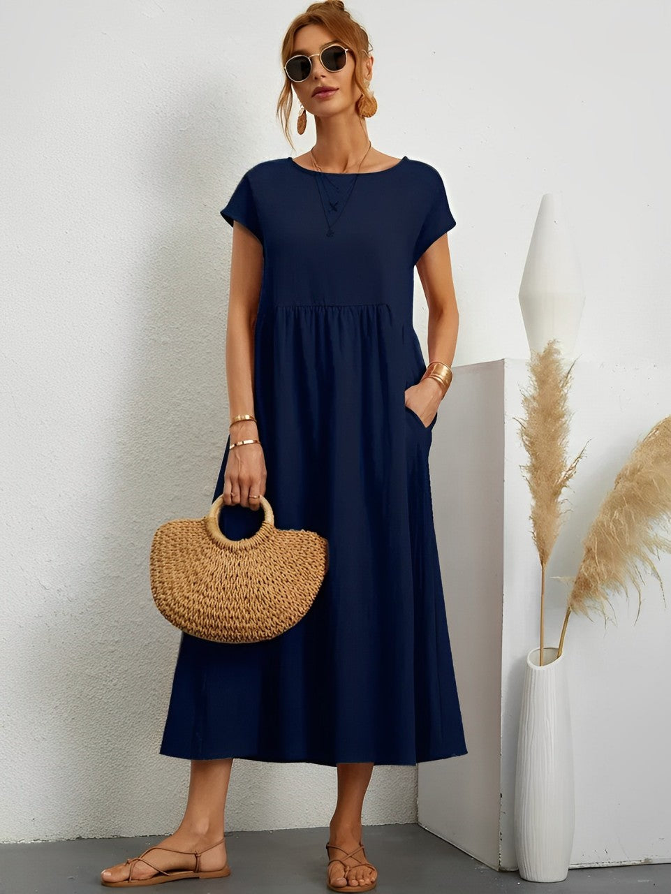 Echoarchiv | Atemberaubendes Baumwoll-Sommerkleid mit Bequemem Schnitt für Warmes Wetter