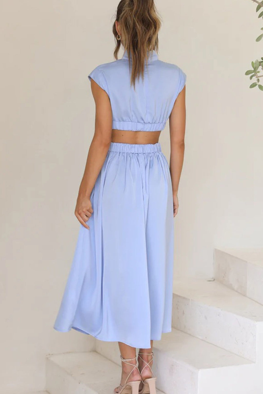 Mock Neck Cutout Midi Kleid – Élara