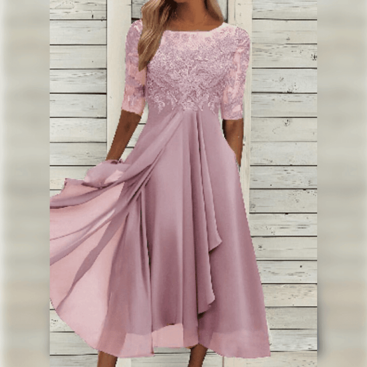 Elegantes und Bequemes Kleid