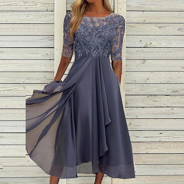 Echoarchiv | Elegantes Spitzenkleid Glamourös Zu Jedem Anlass