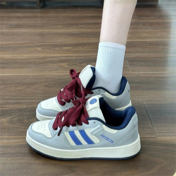 Damen modische Sneakers mit dicker, gepolsterter Sohle und elastischen Schnürsenkeln Echo Archiv