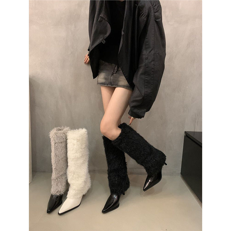 Damen spitz zulaufende Stiefel mit hohem Kunstfell‑Schaft und geformtem Kittenabsatz – Lioré