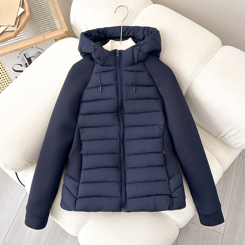 Damen leichte Hybrid-Steppjacke mit mattierter Front, elastischen Ärmelpaneelen und wärmender Thermofüllung – Célinea