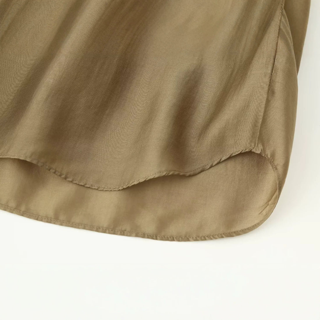 Damen Locker geschnittene Tunika-Hemdbluse mit halboffenem V-Ausschnitt und breiten Manschetten Echoarchiv