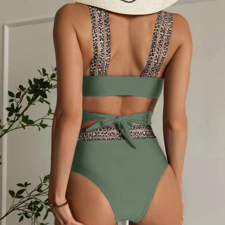 Damen Hochtailliertes Bikini-Set mit kreativem Cut-Out-Design Echo Archiv