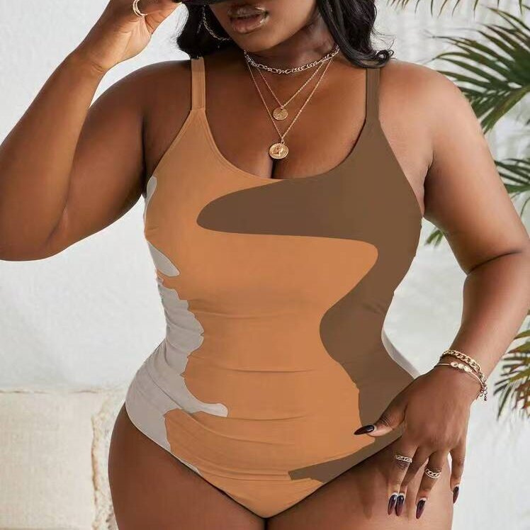 Damen Einteiler Badeanzug mit modernem Camouflage-Design Echo Archiv