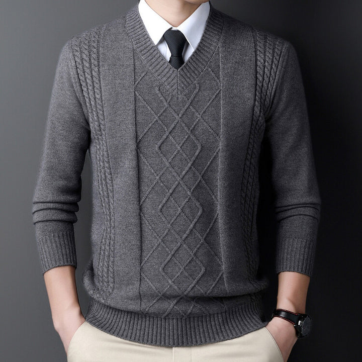 Herren V-Ausschnitt Pullover im modernen Zopfmuster Echoarchiv