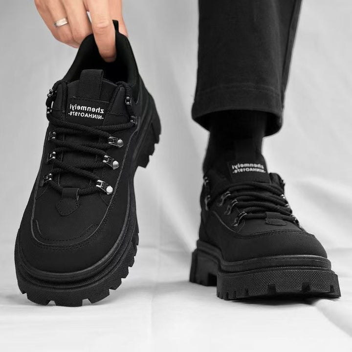 Damen Modische Outdoor-Sneaker mit robustem Profil und atmungsaktiven Einsätzen Echo Archiv