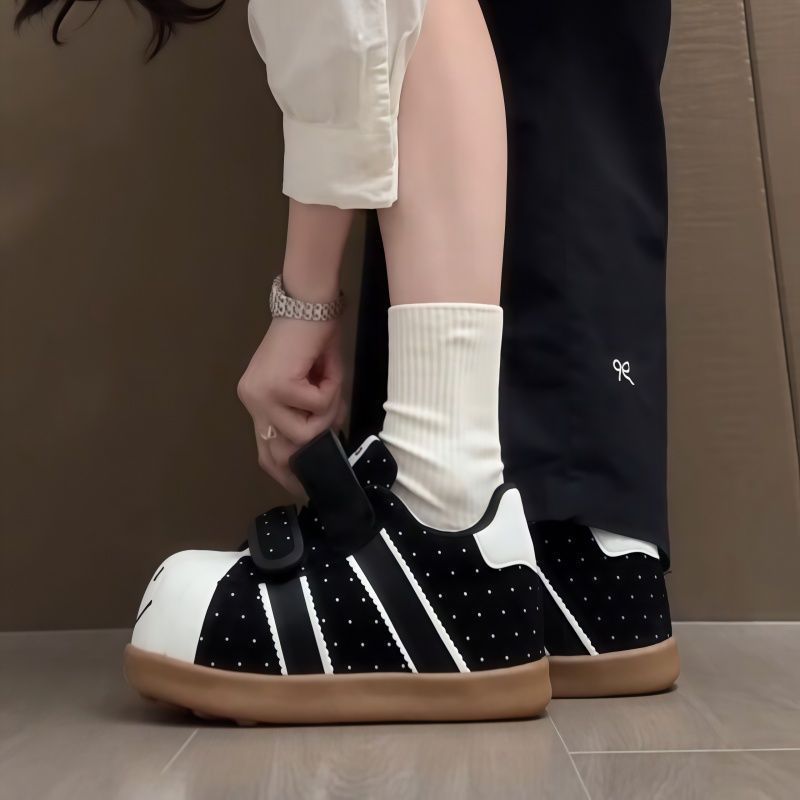 Damen Komfortable Sneaker mit praktischen Klettverschlüssen und lässigem Design Echo Archiv
