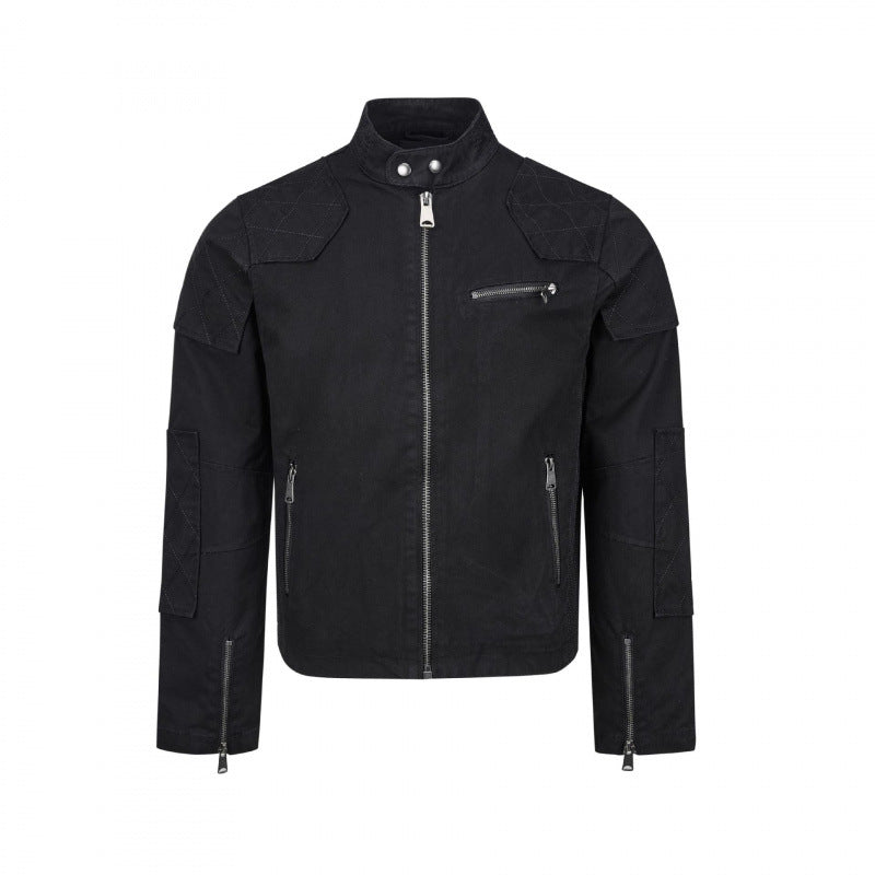 Herren Kurz geschnittene Biker‑inspirierte Baumwolljacke mit Stehkragen, Quilt‑Einsätzen und Reißverschlusstaschen Echo Archiv