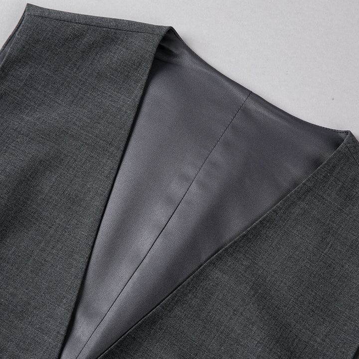Damen Taillierte ärmellose Anzugweste mit dezenter V‑Front und Paspeltaschen Echoarchiv