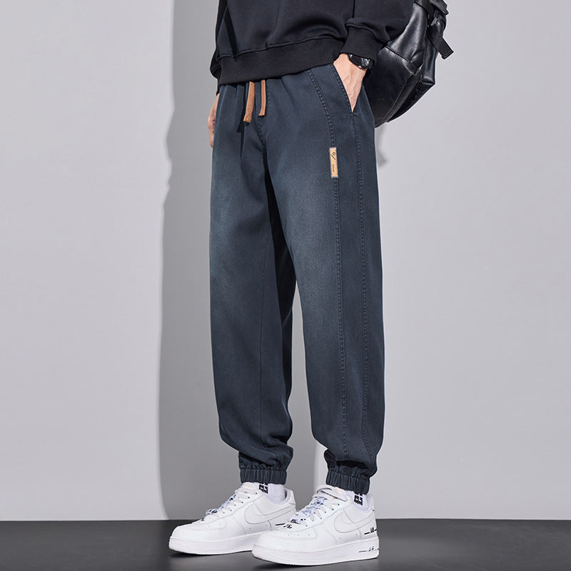 Herren Relaxed-Fit Jogginghose im Denim‑Look mit elastischem Bund, Tunnelzug und geripptem Beinabschluss Echo Archiv