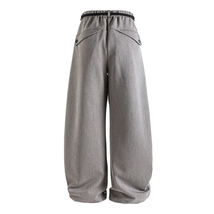 Damen Weite hochtaillierte Jeanshose mit Bundfalten, Kordelgürtel und Culotte-Schnitt Echoarchiv