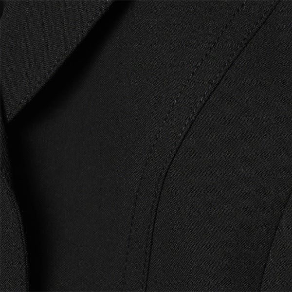 Damen Kurzblazer im Sculpted‑Look mit Wiener Nähten und figurformender Silhouette Echo Archiv