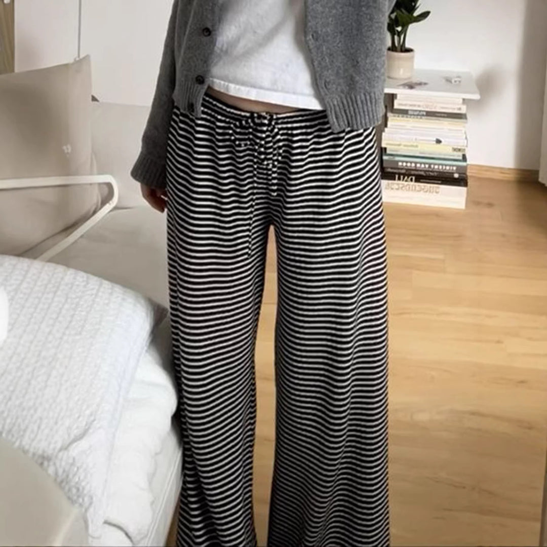 Damen Lässige Lounge-Hosen mit elastischem Bund und feinem Streifenmuster Echo Archiv