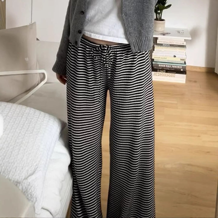 Damen Lässige Lounge-Hosen mit elastischem Bund und feinem Streifenmuster Echo Archiv