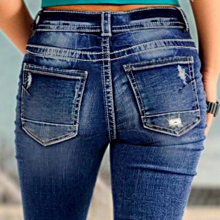 Damen kurz geschnittene Jeans mit Umschlag, mittelhoher Taille und Used‑Waschung Echo Archiv