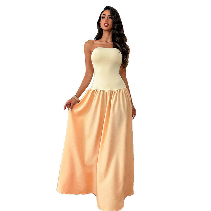 Damen Elegantes Maxikleid mit floralem Akzent Echo Archiv