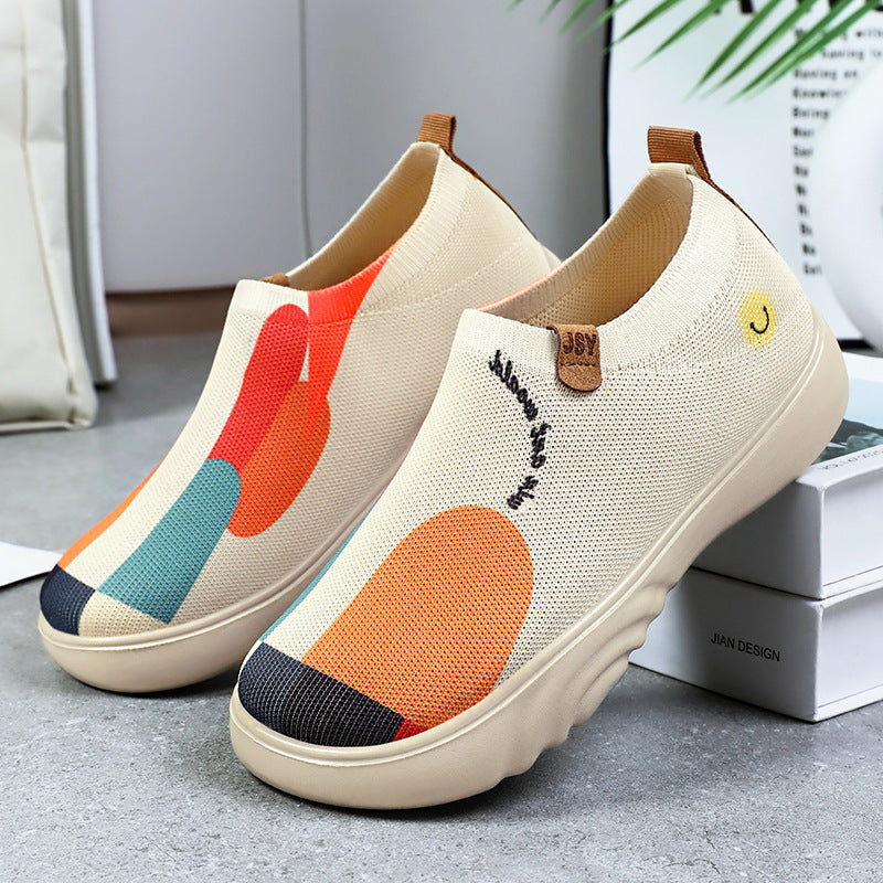 Damen nan gestrickter Slip-On Sneaker mit verspielter Stickapplikation und stoßdämpfender EVA-Plateausohle Echo Archiv