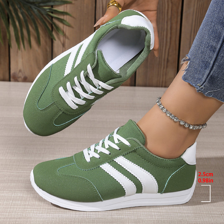 Damen  leichte Retro-Canvas-Sneaker mit gepolsterter Innensohle, flexibler Laufsohle und dezenter Streifen-Optik Echo Archiv