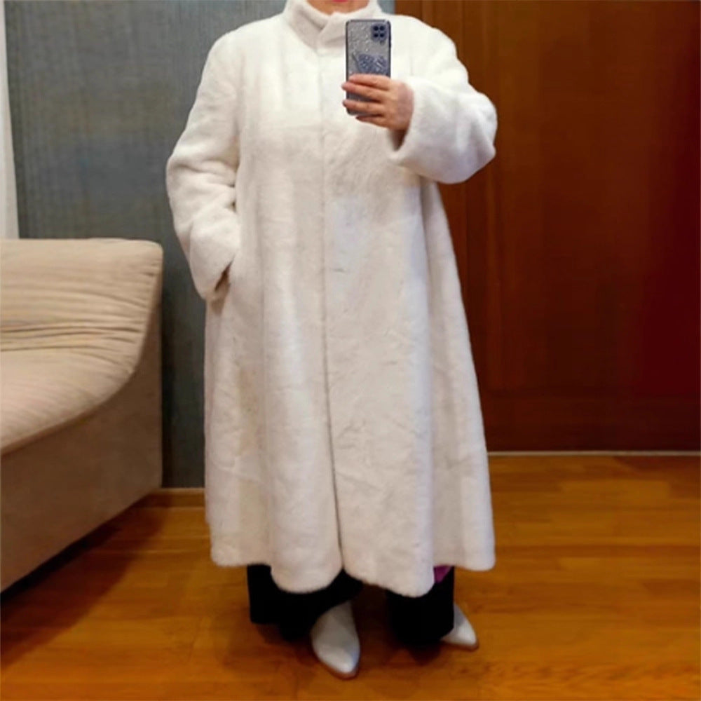 Damen Maxi Kunstfell-Mantel mit Oversize-Schnitt und aufgesetzten Taschen Echoarchiv
