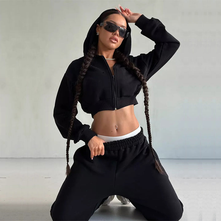 Damen kurzes Zip-Kapuzensweatshirt mit tailliertem Bündchen und weitem High‑Waist French‑Terry Jogginghose Set – Auréline