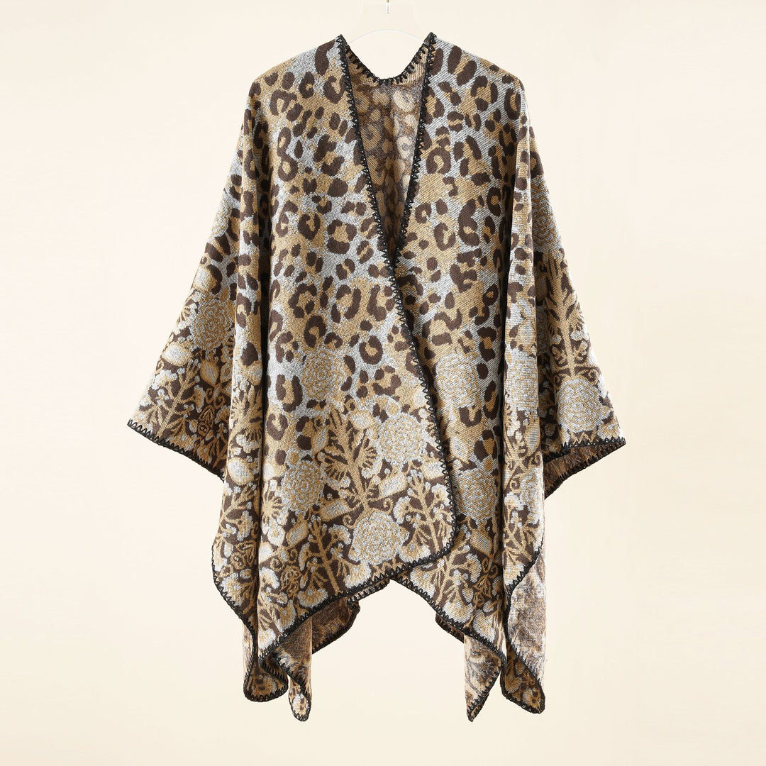 Damen Jacquard-Überwurfponcho im kastigen Kimono-Fall mit floral-animalischem Muster Echo Archiv