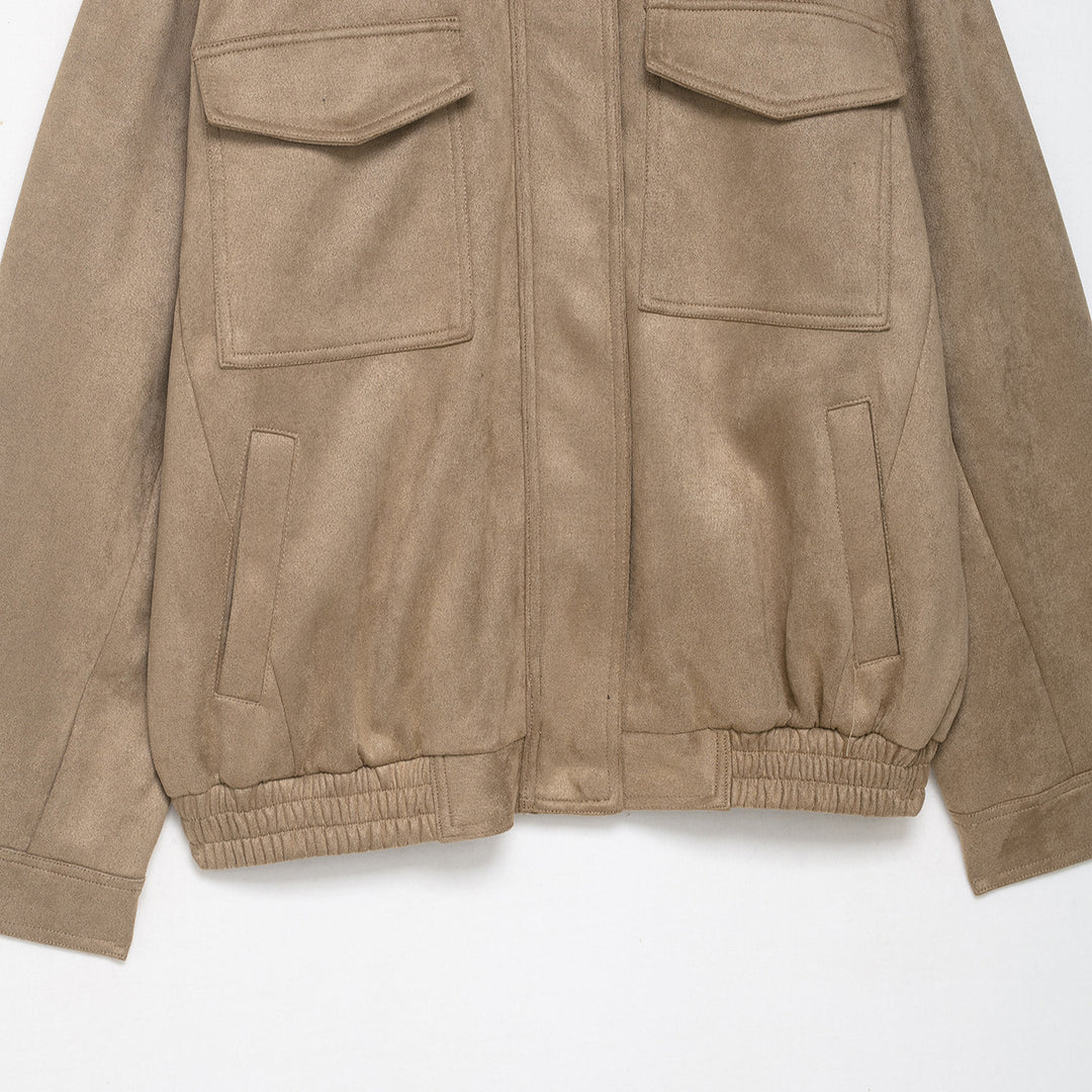 Damen Field‑Bomberjacke in Veloursleder‑Optik mit hoher Kragenpartie, Pattentaschen und Epauletten Echoarchiv