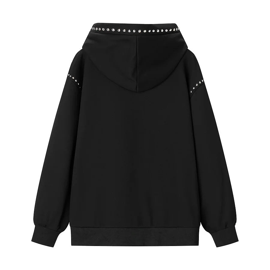 Damen weiter Kapuzenpullover mit Ziernieten am Kragen und legerer Passform – Auréline