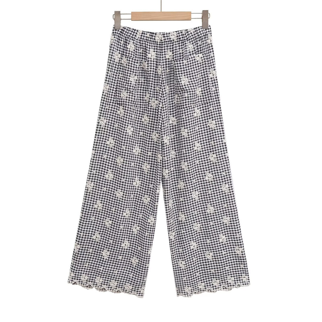 Damen weite Karottenhose mit floralem Gingham-Muster und eleganter Kantenverzierung Echo Archiv