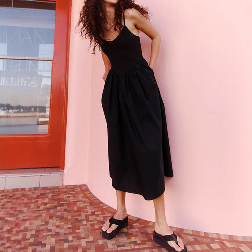 Damen Midi-Kleid mit lässigem Schnitt und praktischen Taschen Echo Archiv