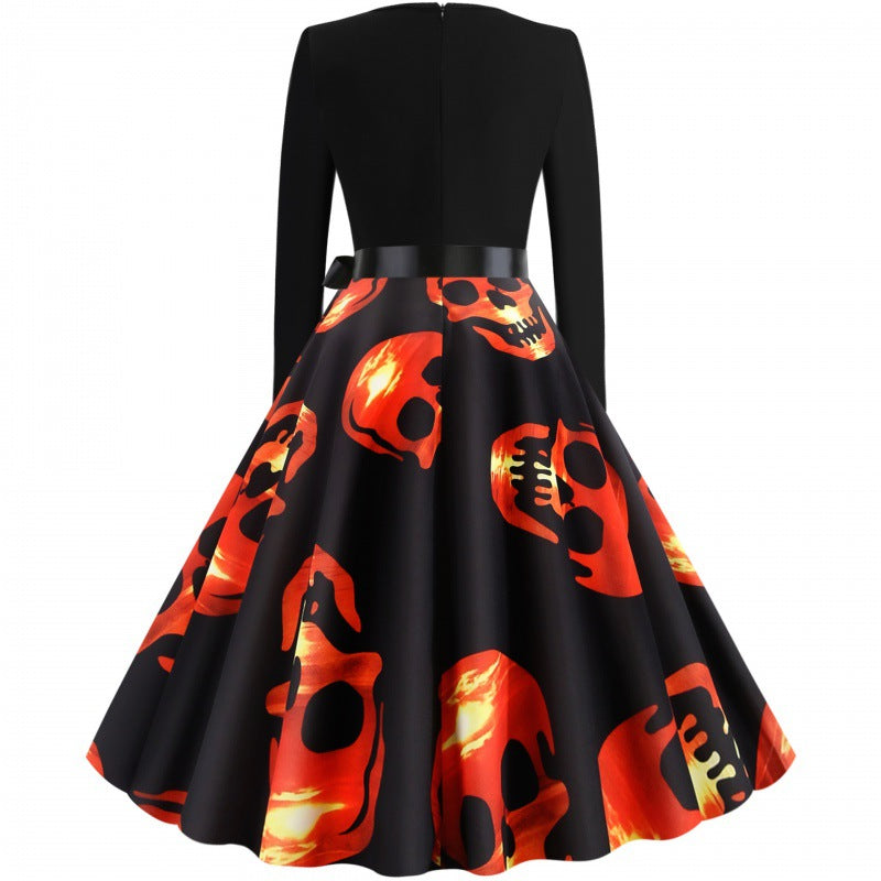Damen Vintage Swing-Kleid mit tailliertem Oberteil, Tellerrock und großflächigem Totenkopf-Print – Élara