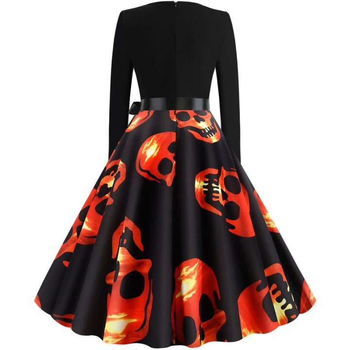 Damen Vintage Swing-Kleid mit tailliertem Oberteil, Tellerrock und großflächigem Totenkopf-Print – Élara
