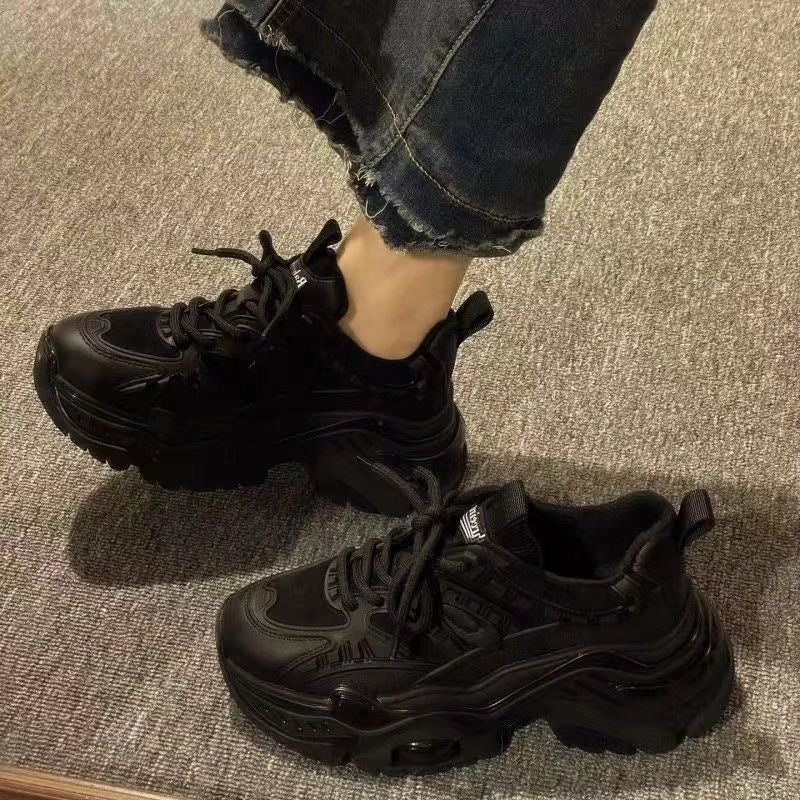 Damen Sportliche Chunky Sneakers mit gepolsterter Innensohle und atmungsaktivem Obermaterial Echo Archiv