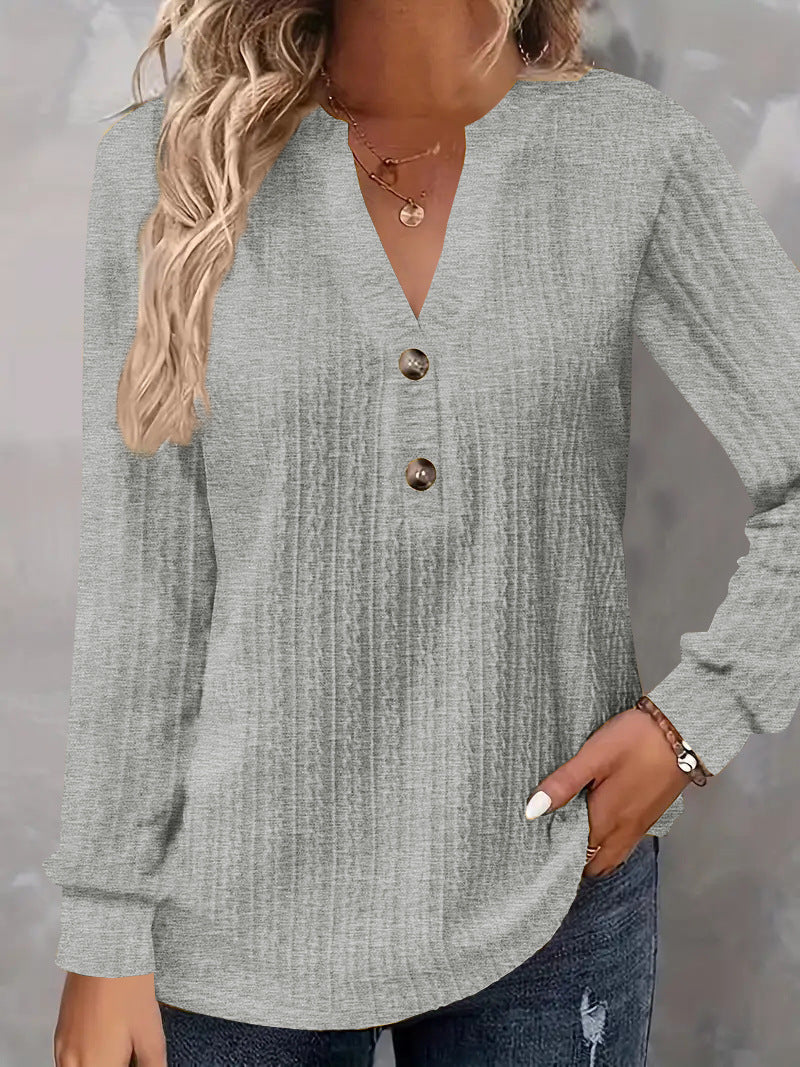 Damen Strukturiertes V‑Neck Langarmshirt mit Zierknopfleiste – Avérine
