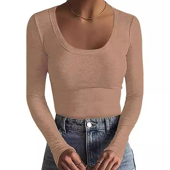 Damen Schmal geschnittenes Langarm-Feinstricktop mit weitem U-Ausschnitt Echo Archiv