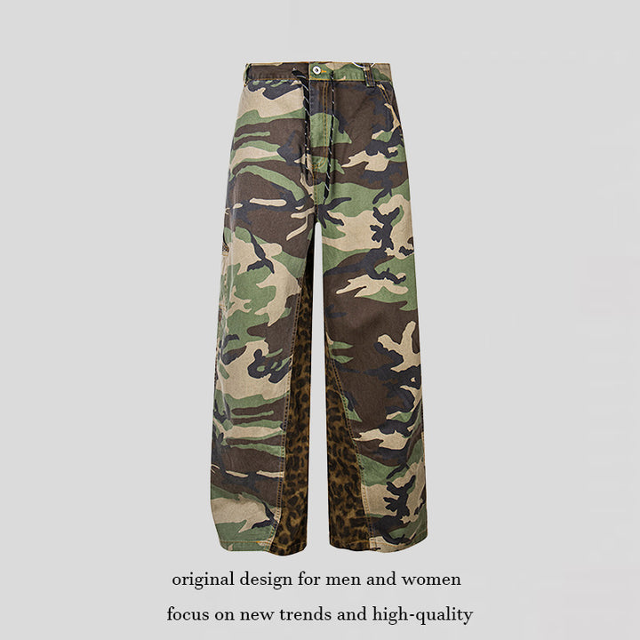 Damen Weite Cargo-Culottehose mit Camouflage-Print und Leoparden-Detail Echoarchiv