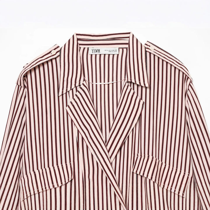 Damen Gestreifte Oversized Hemdjacke mit Tunnelzugsaum und Pattentaschen Echo Archiv