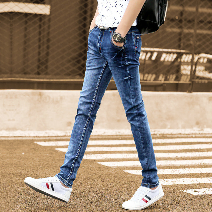 Herren Slim-Fit Jeans mit modischen Destroyed-Details Echoarchiv