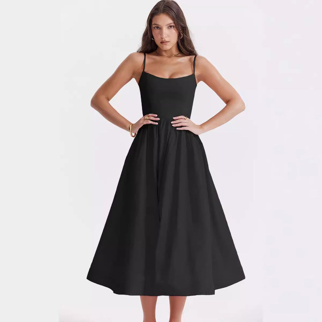 Damen Maxikleid mit schmalen Trägern und schwingendem Rock Echoarchiv