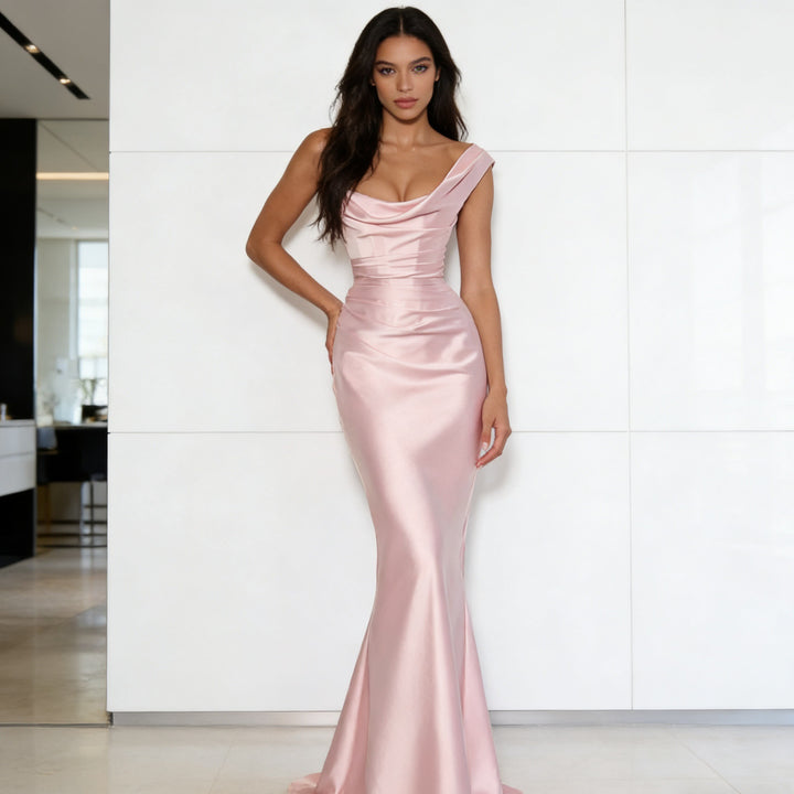 Damen Elegantes Abendkleid mit luxuriösem Drapierungsdetail und figurbetontem Schnitt Echo Archiv