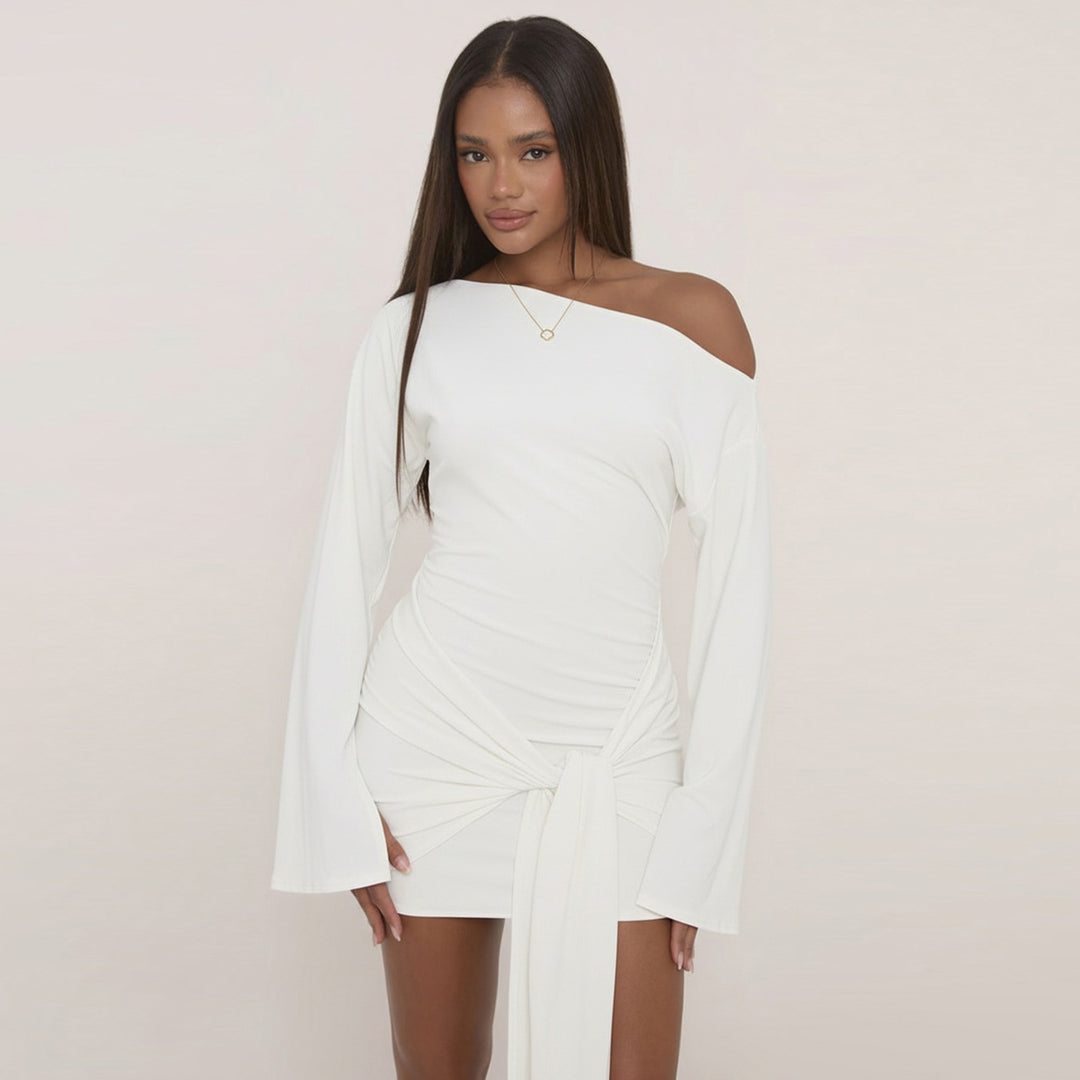 Damen nan tailliertes Wickelshirt mit weiten Trompetenärmeln und extra langem Bindeband Echo Archiv