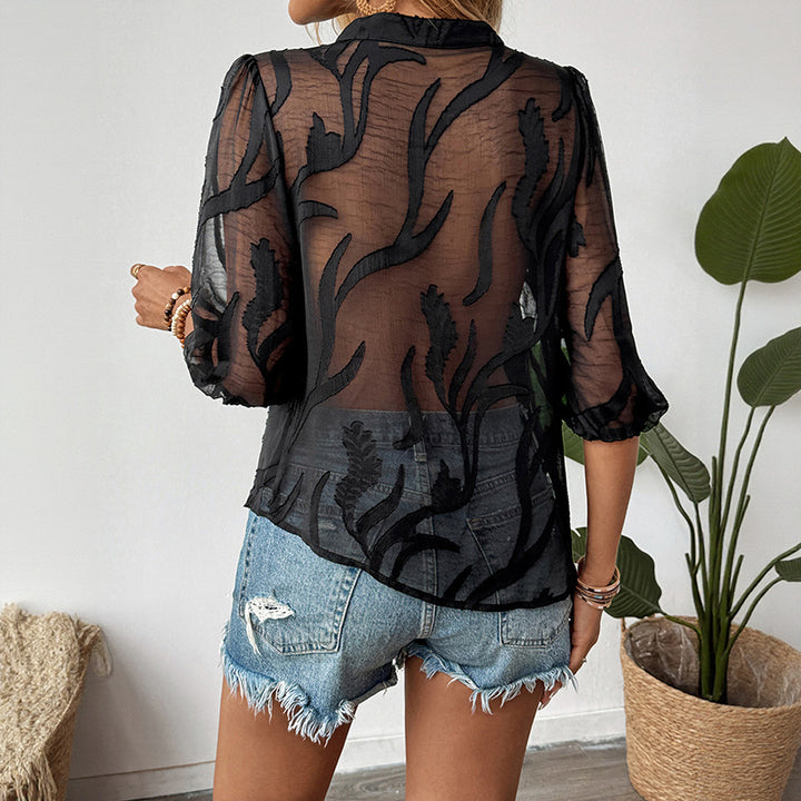 Damen Leichte Chiffon-Bluse mit Jacquardstruktur, V-Knopfleiste und dreiviertelärmeln Echoarchiv