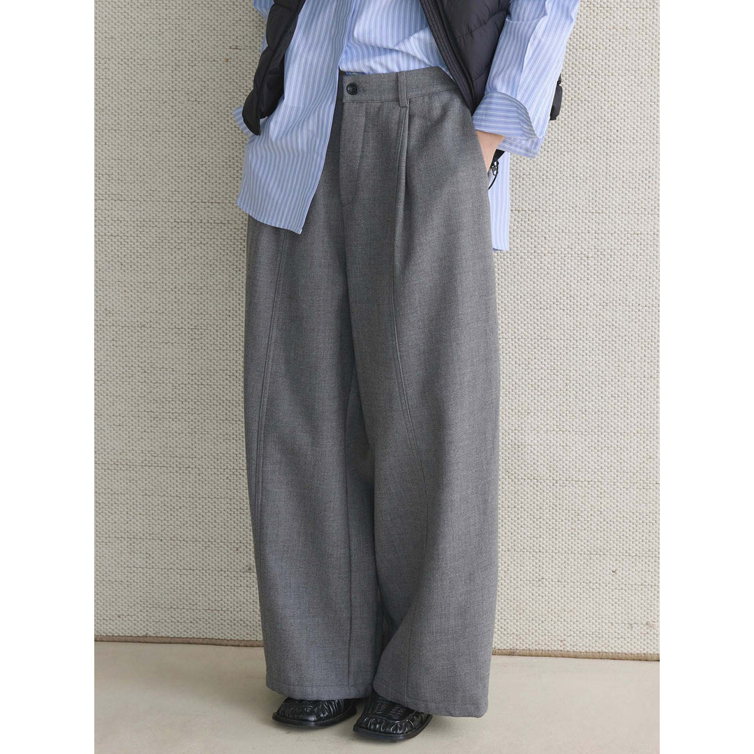 Damen Hochtaillierte Stoffhose mit weitem Palazzo‑Bein und Bundfalten Echoarchiv