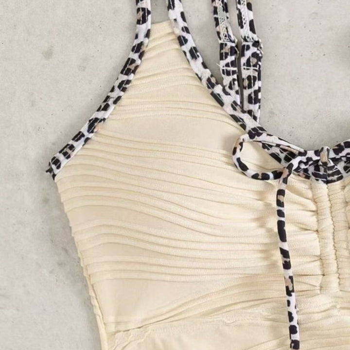 Damen Tankini mit gerafftem Oberteil und verspieltem Kordelzug Echo Archiv