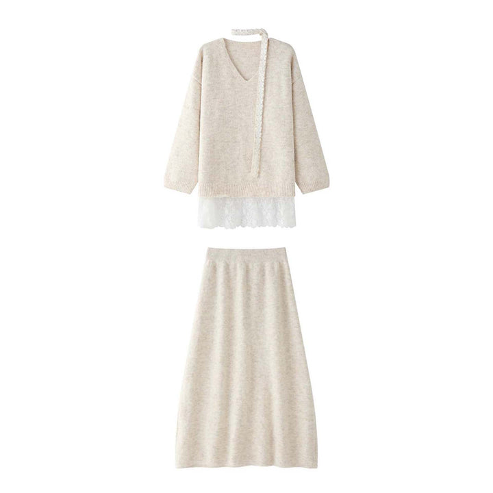 Damen Langer Flauschiger V‑Ausschnitt Mohair‑Optik Pullover mit Spitzenbesatz Echoarchiv