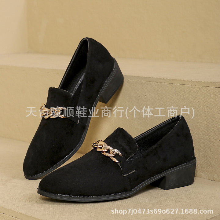Damen Veloursleder-Loafer mit goldener Kettenapplikation und kleinem Blockabsatz – Lioré