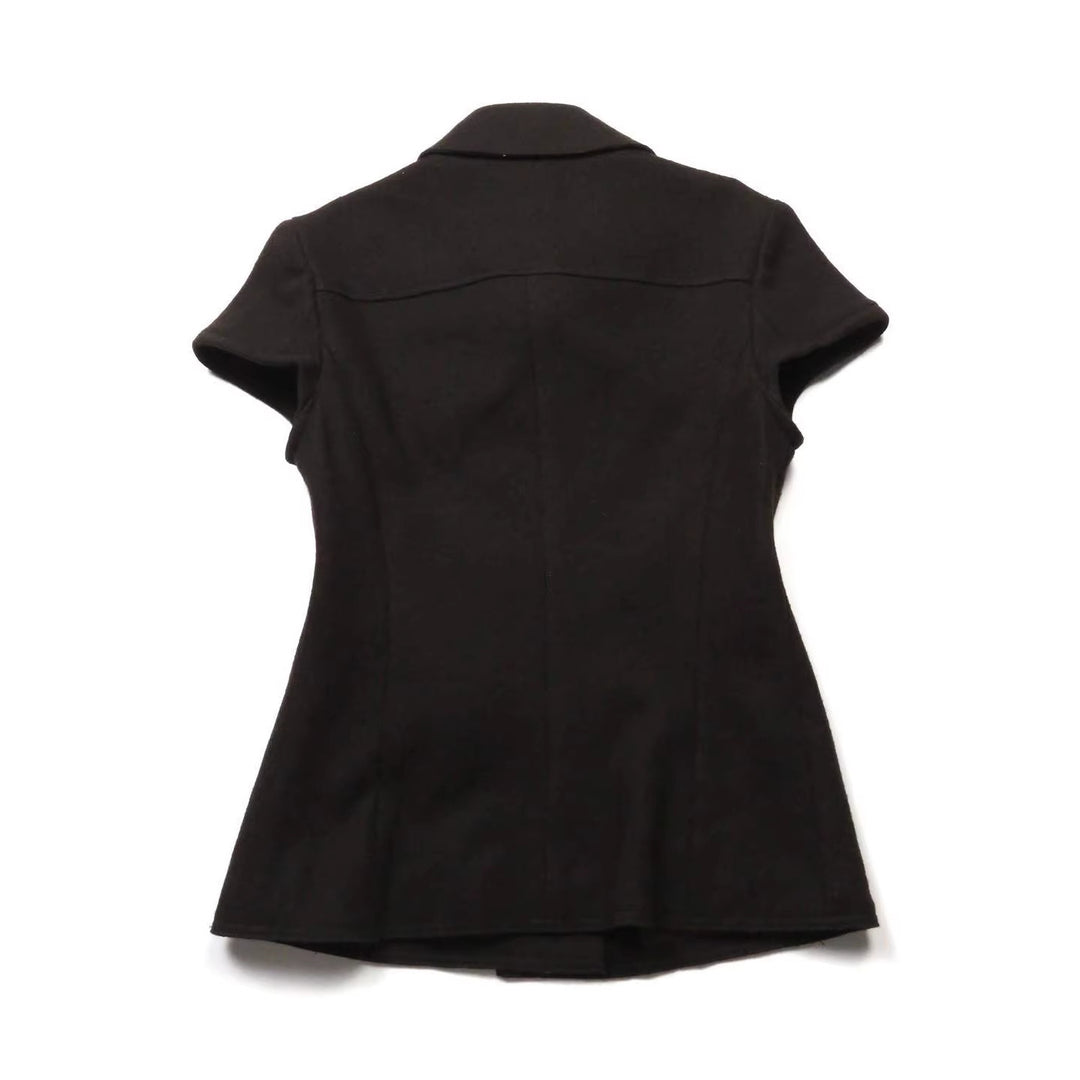 Damen Figurumspielende Kurzarmjacke mit Knopfdetails Echo Archiv